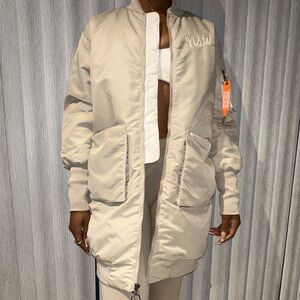 Nike Sportswear Jacket Women's Small Parka White NSW Insulated Bomber  Size:S